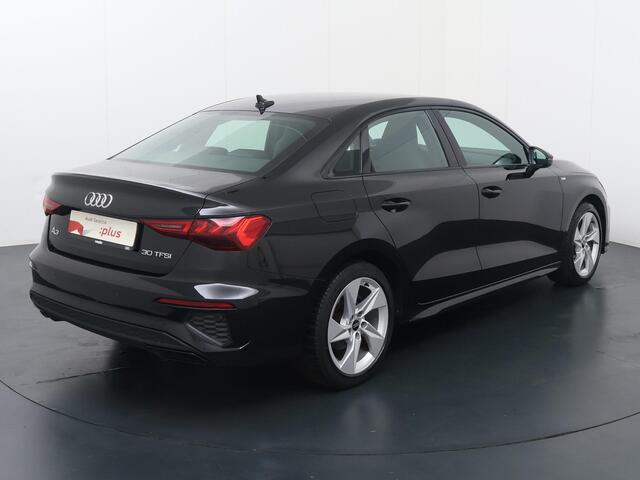 Audi A3 Limousine 30 TFSI S edition | 110 PK | Automaat | Adaptive cruise control | Climate control | LED | S-line |