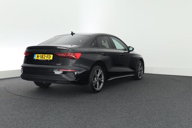 Audi A3 Limousine 35 TFSI 150pk S-Tronic 2x S-Line B&O ACC Virtual Cockpit Navigatie