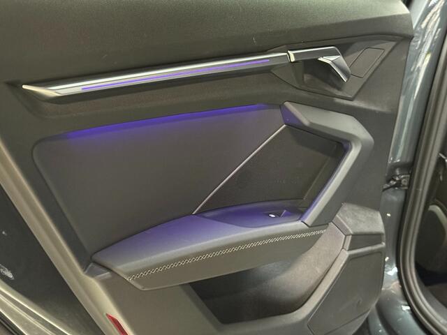 Audi A3 Sedan 1.5 Tfsi Aut 2xS line panorama/19 inch