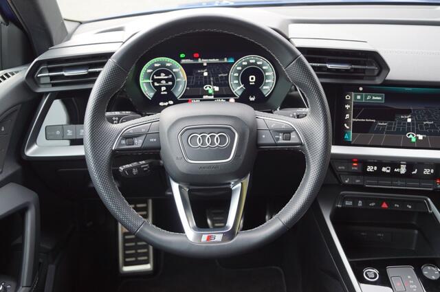 Audi A3 Sportback 45 TFSI e (245pk) 3X S-line Matrix LED/Alcantara/19 inch/S3 look/ACC