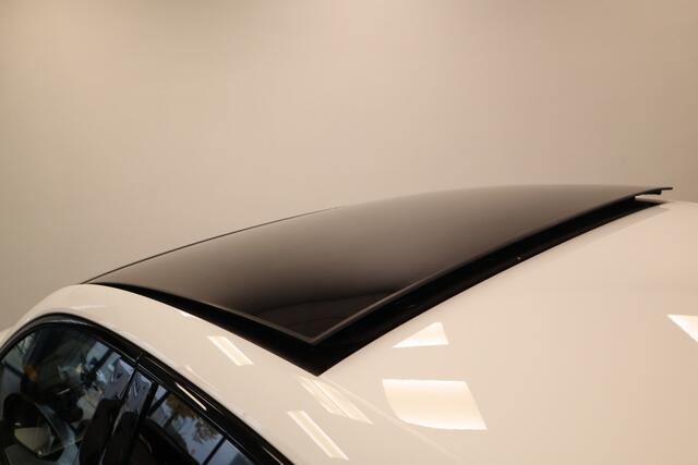 Audi A3 Limousine 35 TFSI S edition 2x S-line Panoramadak Sfeerverlichting