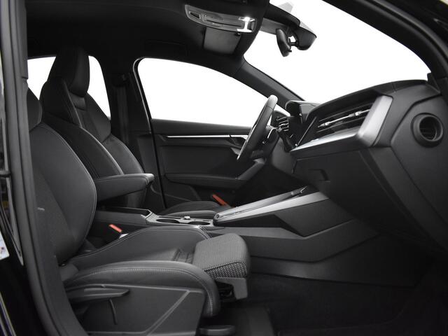 Audi A3 Limousine 30 TFSI 115pk S-tronic S edition · Apple/Android Car Play · Navigatie · Camera · P-Sensoren · 17'' Inch · Garantie t/m 29-09-2028 of 100.000km