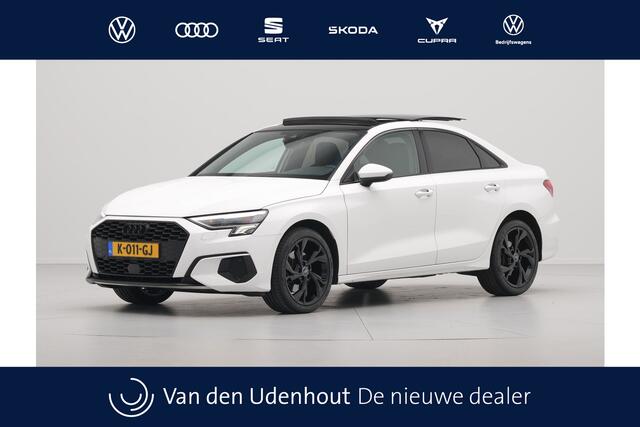 Audi A3 Limousine 35 TFSI Business edition Panorama Navigatie Stoelverwarming Pdc Clima 243
