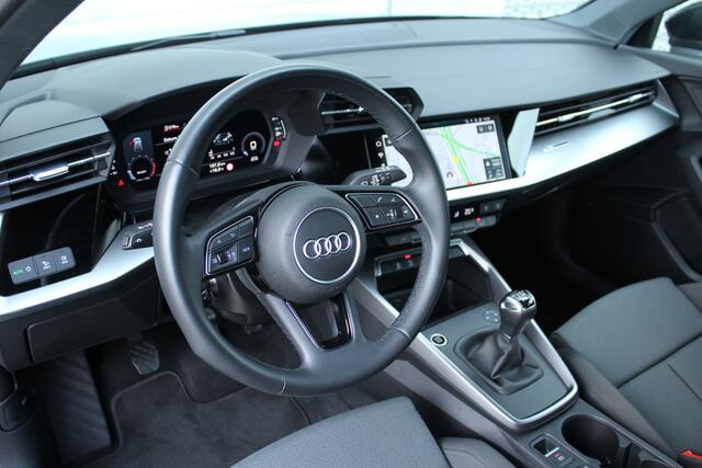 Audi A3 SPORTBACK 35 TFSI 150 PK Advanced edition | Clima | Achteruitrijcamera | PDC | 17" LMV |