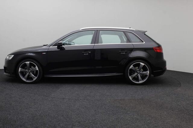 Audi A3 SPORTBACK 1.4 TFSI CoD Sport Pro Line S 2016 | S-line | Navigatie | Parkeersensoren | Stuurwiel Bediening | Lichtmetalen Velgen | Automatische Verlichting | Boekjes | 2 Sleutels