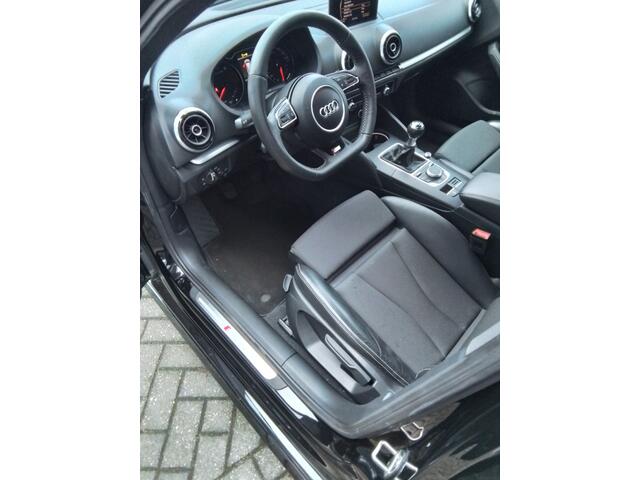 Audi A3 SPORTBACK 1.4 TFSI CoD Ambition Sport Edition 3 maal s-line