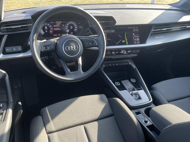 Audi A3 SPORTBACK 30 TFSI 110pk Advanced edition S-Tronic / Navigatie / Parkeersensoren