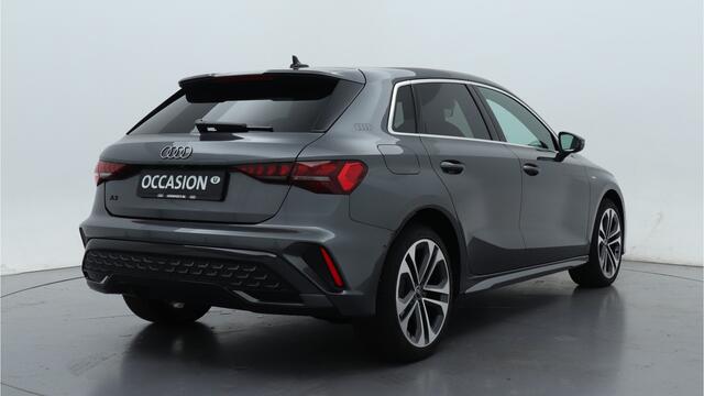 Audi A3 SPORTBACK 40 TFSI e 204PK S edition | 18" LMV | Camera | Stoelverwarming | Carplay |