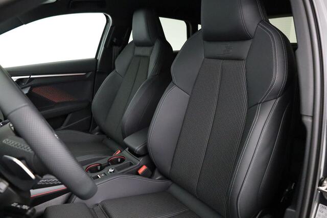 Audi A3 SPORTBACK S edition 40 TFSI e Optiekpakket zwart plus | Warmtewerend glas donker tint | Lichtpakket pro ambient light