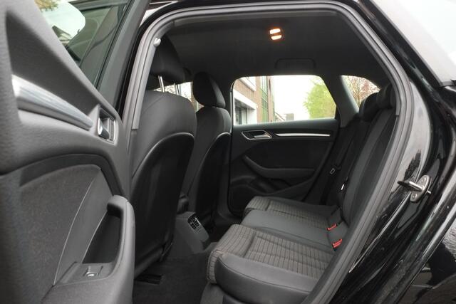 Audi A3 SPORTBACK 40 TFSI quattro Advance Sport Carplay, Trekhaak