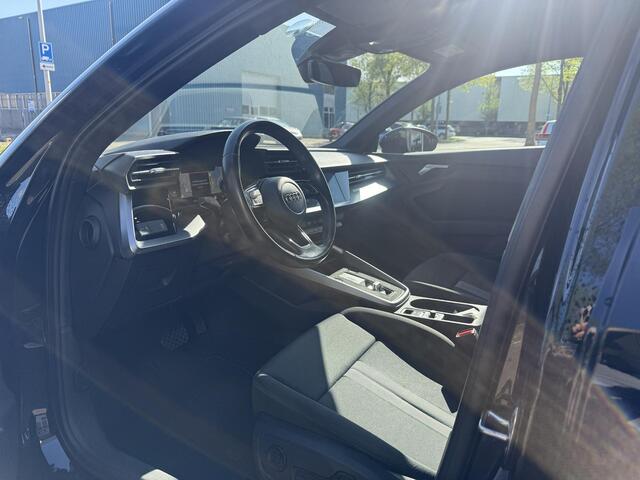 Audi A3 SPORTBACK 35 TFSI S edition trekhaak l stoel verwarming l automaat l 150pk