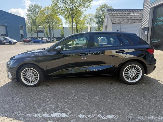 Audi A3 SPORTBACK 35 TFSI S edition trekhaak l stoel verwarming l automaat l 150pk