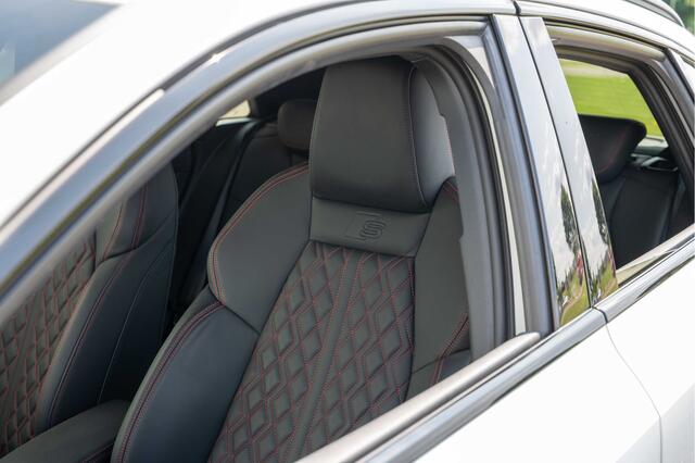 Audi A3 SPORTBACK 35 TFSI S-Line / Dynamic package / Matrix LED