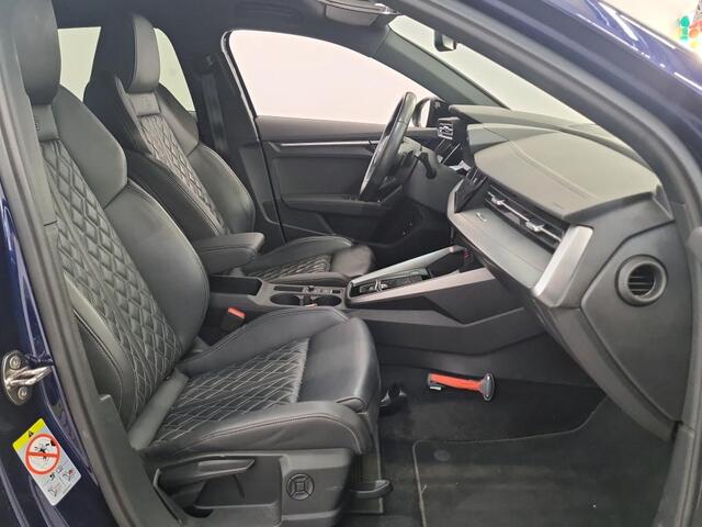 Audi A3 SPORTBACK 45 TFSI e 245PK S-Line Competition Nappa-leer Virtual-Cockpit Full-Led Plug-in