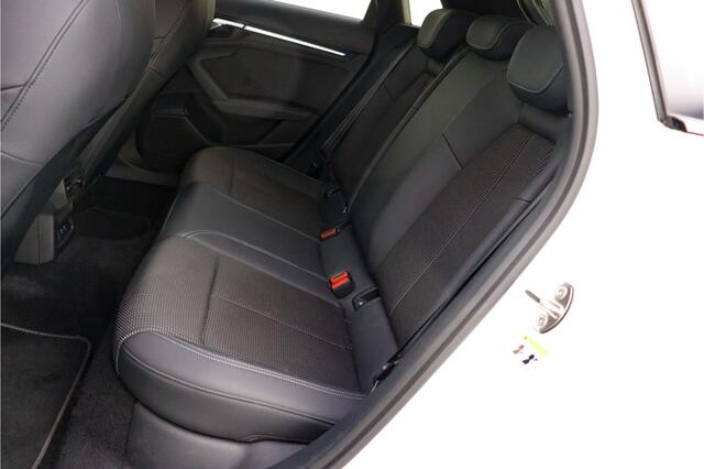 Audi A3 SPORTBACK 45TFSIe S-LINE Edition LED | CAMERA | STOELVERW. | SFEERVERLICHTING | ACC | LANEASSIST | DAB