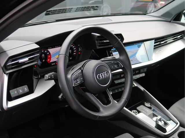 Audi A3 SPORTBACK 30 TFSI Advanced edition | virtual | comf stoel | navi | acc |