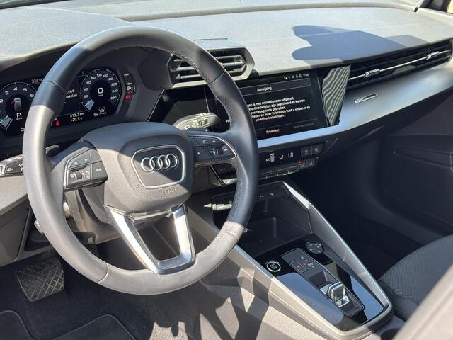 Audi A3 SPORTBACK 45 TFSI e S edition Competition / Applecarplay/AndroidAuto / Digital Cockpit / Plug In Hybrid /