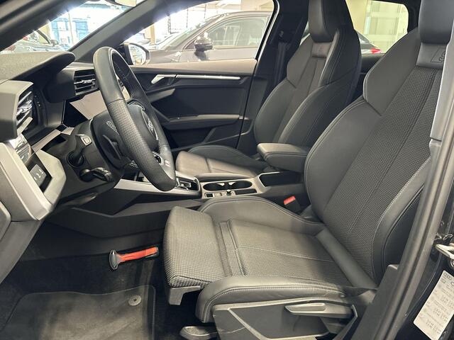 Audi A3 SPORTBACK 45 Tfsie 245pk S-tronic S edition Competition · Apple/Android Car Play · Navi · P-Sensoren · Stoelverwarming · Trekhaak · 17'' Inch · Garantie t/m 05-01-2028 of 100.000km