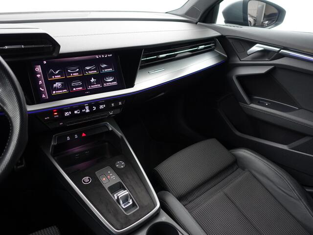 Audi A3 SPORTBACK 35 TFSI S Competition Aut- Sport Interieur, Sfeerverlichting, Xenon Led Matrix, CarPlay, Park Assist, Keyless