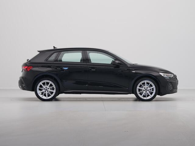 Audi A3 SPORTBACK 40 TFSI e S edition Comforpakket plus ACC Achteruitrijcamera Stoelverwarming