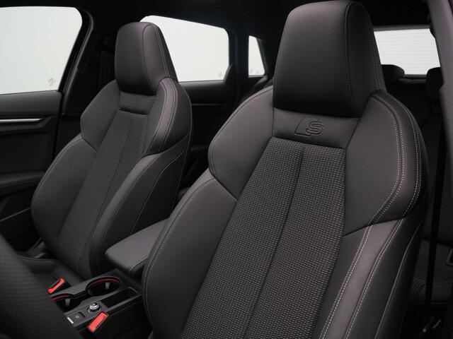 Audi A3 SPORTBACK 35 TFSI 150 pk S-tronic S edition / S-Line | Panoramadak | Sonos | Achteruitrijcamera | Stoelverwarming