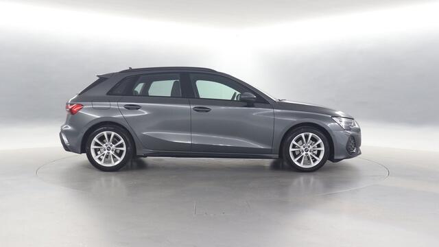 Audi A3 SPORTBACK 30 TFSI 115pk S Edition S-Tronic / Navigatie / Adaptive Cruise / Parkeersensoren