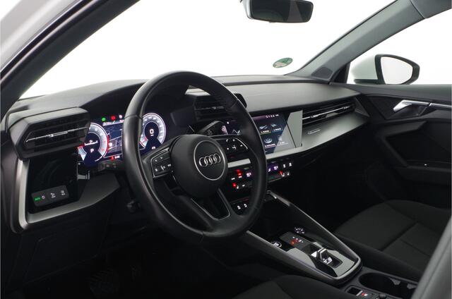 Audi A3 SPORTBACK 35 TFSI Business edition 150pk/Nieuw type/Keyless/Trekhaak/Full-LED/Stoelverwarming...