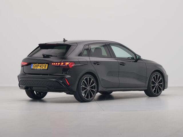 Audi A3 SPORTBACK 35 TFSI 150 pk S edition Facelift, Optiek zwart, Led, Navi, PDC