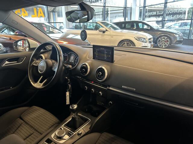 Audi A3 SPORTBACK 1.0 TFSI Sport Edition Facelift | Cruise control | Navigatie | Matrix LED | Adaptief onderstel | Parkeersensoren | Airco
