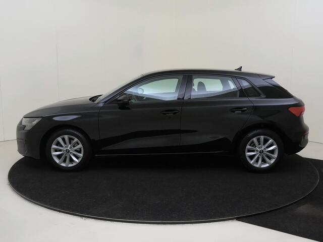 Audi A3 SPORTBACK 30 TFSI Pro Line | Keyless | Parkeerassistent | Parkeersensoren | CarPlay | Stoelverwarming | Navigatie plus |