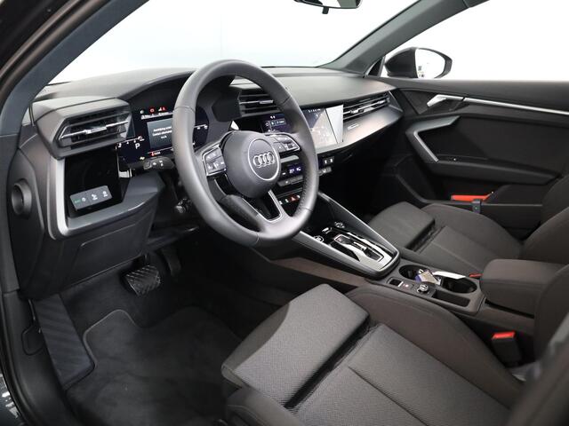 Audi A3 SPORTBACK 35 TFSI Advanced edition 150 pk S-tronic | Verlengde garantie | Navigatie | Parkeersensoren (Park assist) | Achteruitrijcamera | Adaptieve cruise control | LED koplampen |