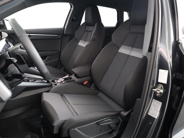 Audi A3 SPORTBACK 35 TFSI Advanced edition 150 pk S-tronic | Verlengde garantie | Navigatie | Parkeersensoren (Park assist) | Achteruitrijcamera | Adaptieve cruise control | LED koplampen |