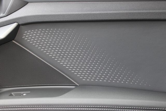 Audi A3 SPORTBACK 45 TFSI e 272PK S edition Competition |PANO-DAK|ELEK-STOEL|MATRIX-LED|ELEK-ACHTERKLEP|