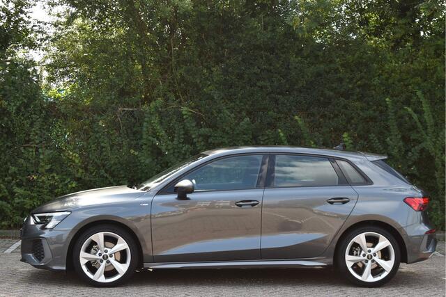 Audi A3 SPORTBACK 35 TFSI edition one S-Line 3x 150pk | Stoelverwarming | Virtual Cockpit | Camera | Carplay/Android | Adapt.CC | Full LED