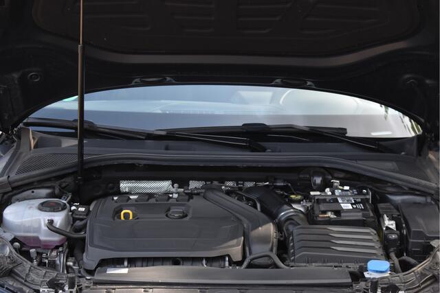 Audi A3 SPORTBACK 35 TFSI edition one S-Line 3x 150pk | Stoelverwarming | Virtual Cockpit | Camera | Carplay/Android | Adapt.CC | Full LED