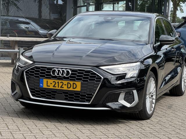 Audi A3 SPORTBACK 30 TFSI Business edition Automaat/VTcockpit/Trekhaak/Led/Cruise/PDC