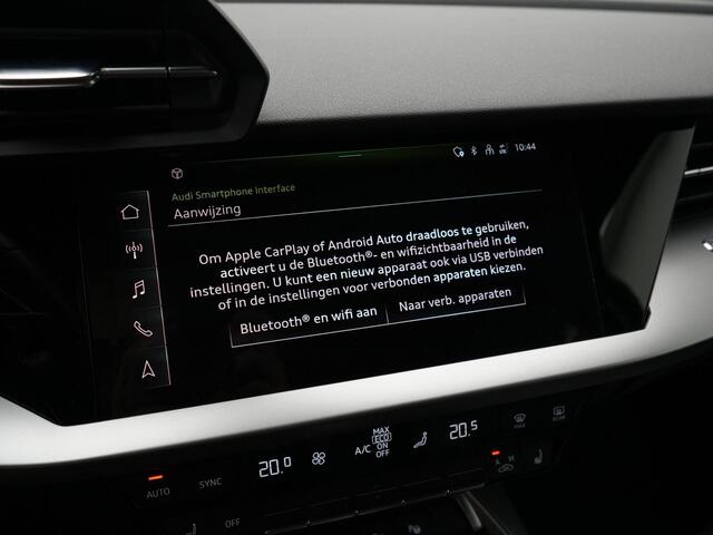 Audi A3 SPORTBACK 45 TFSI e 245 pk S-tronic S edition / S-Line | Panoramadak | Leder | Stoelverwarming | Navigatie | Parkeersensoren voor/achter