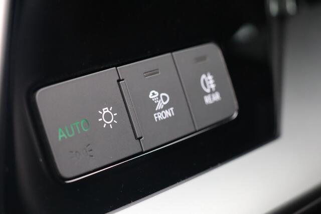 Audi A3 SPORTBACK 35 TFSI S edition Pano, Matrix, ACC,