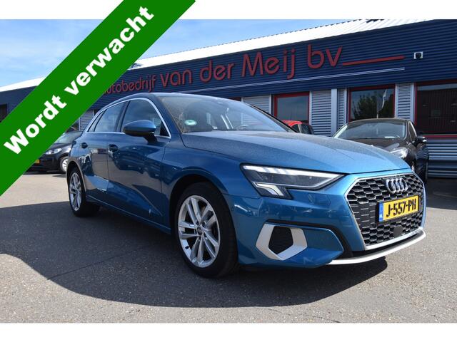 Audi A3 SPORTBACK 35 TFSI Business edition , VIRTUAL COCKPIT , LED KOPL , PDC V+A , NAVI , V ST VERW , CLIMATR ,