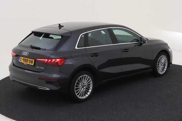 Audi A3 SPORTBACK 30 TFSI Business edition LED, Navigatie, Climate control, lichtmetalen velgen