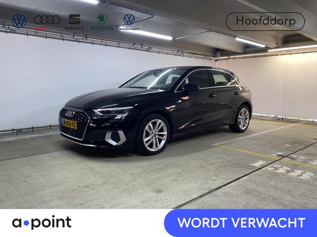 Audi A3 SPORTBACK 30 TFSI Attitude 110 pk S-tronic | Navigatie | Parkeersensoren achter | Autom. airco | Apple Carplay/Android Auto | LED koplampen |