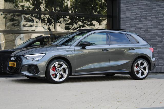 Audi A3 SPORTBACK 45 TFSI e S edition Competition | NAP | BTW | PANO | S-LINE | CARPLAY |