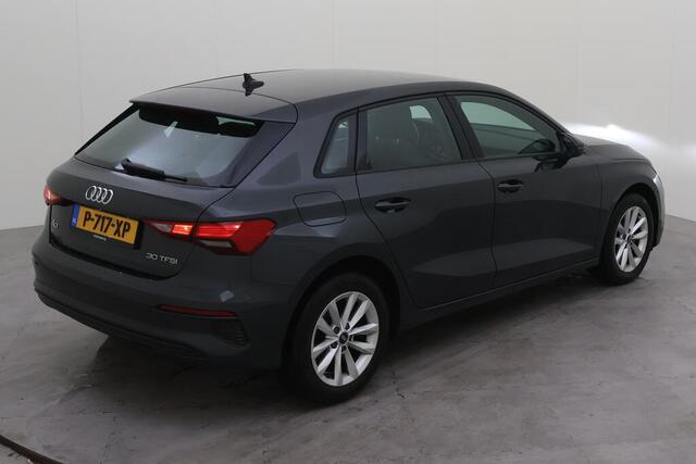 Audi A3 SPORTBACK 30 TFSI 110pk Pro Line / Climate Control / App Connect / Parkeersensoren Achter / 16" LMV