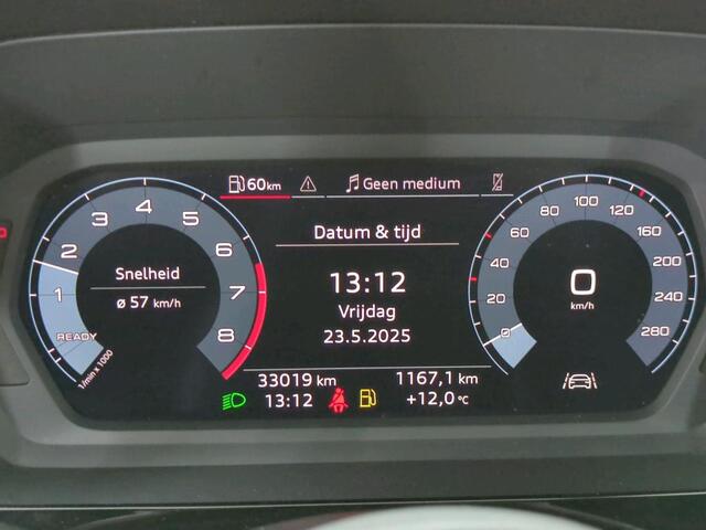 Audi A3 SPORTBACK 30 TFSI 110pk Pro Line / Climate Control / App Connect / Parkeersensoren Achter / 16" LMV