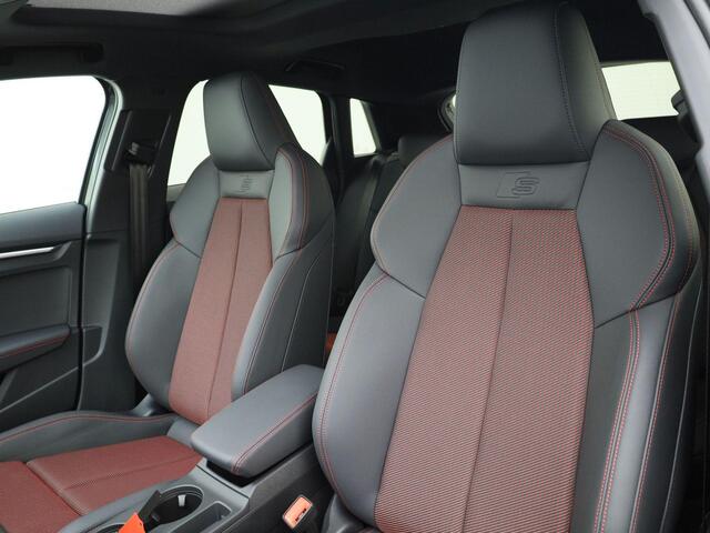 Audi A3 SPORTBACK 45 TFSIe 272kW/272PK S Line Competition · Panoramadak · Drive select · Camera + Parkeersensoren · Garantie tot april 2027