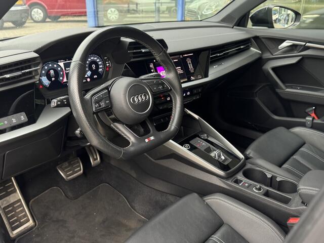 Audi A3 SPORTBACK 30 TFSI S edition| LED, Leder, CarPlay, Stoelverwarming