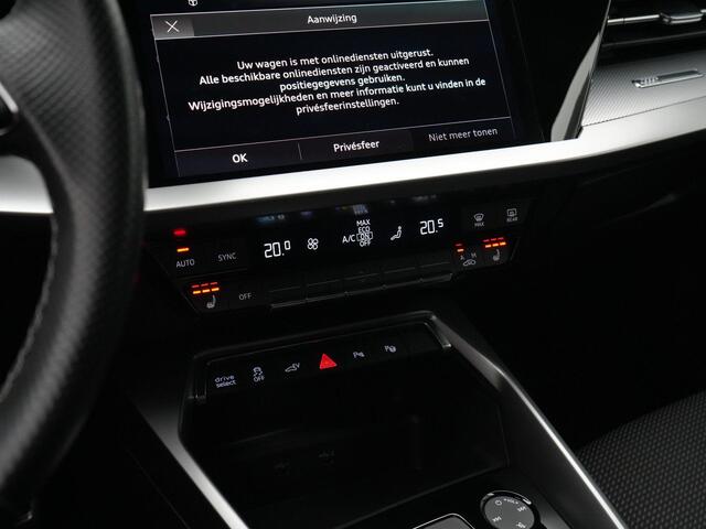 Audi A3 SPORTBACK 45 TFSI e 245 pk S-tronic S edition Competition / S-Line | Stoelverwarming | Navigatie | Parkeersensoren voor/achter | Adaptive Cruise