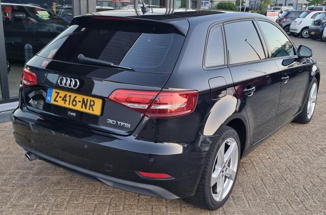Audi A3 SPORTBACK 30 TFSI Pro Line | Zeer Nette Staat!| Dealeronderhouden | AUTOMAAT | Stoelverwarming | 2 Sleutels | Parkeersensoren |