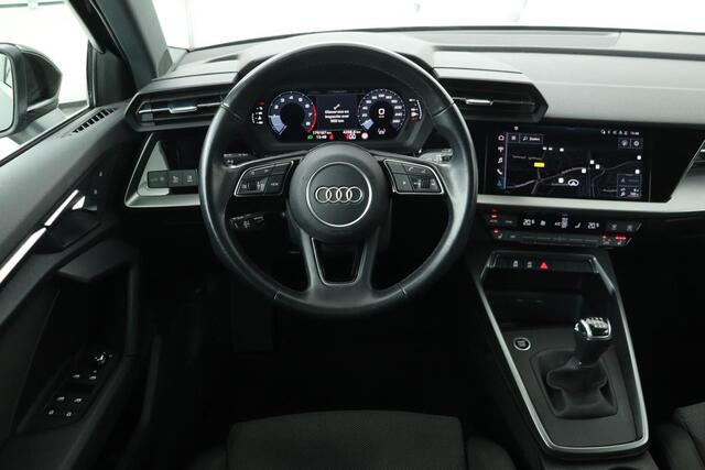 Audi A3 SPORTBACK 30 TFSI Business edition | Adaptive Cruise | Stoelverwarming | Trekhaak | Carplay | Full LED | PDC | Navigatie