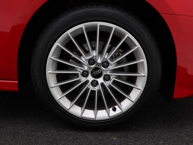 Audi A3 SPORTBACK 35 TFSi 150 Pk Automaat Advanced edition | Cruise Control | CarPlay | Navigatie | Bluetooth | Parkeersensoren Achter | 17 Inch | 57.694 Km!!